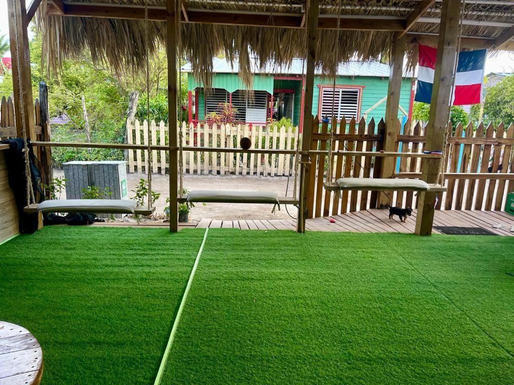 Casa Mano Juan Hotel ภายนอก รูปภาพ
