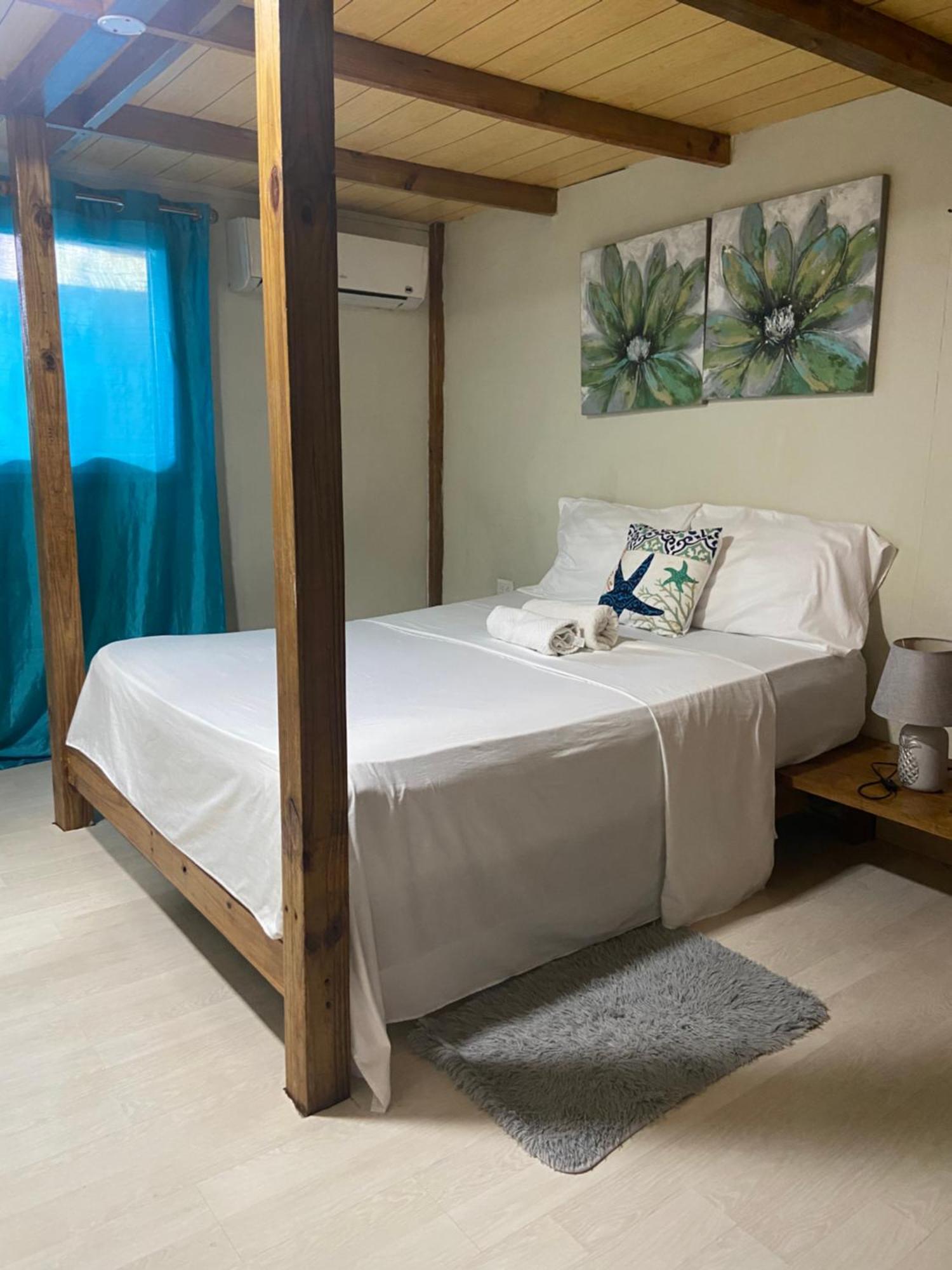 Casa Mano Juan Hotel ภายนอก รูปภาพ